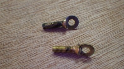 Et voilà deux paries de la fusée qui recevrobt la barre de direction