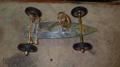 IMGP2973.JPG (227.32 Kio) Consulté 6640 fois Mise en place de l'essieu arrière