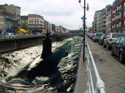 sous-marin-ds-le-canal.jpg